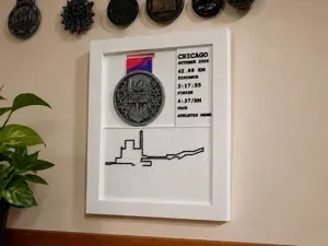RUNNERS MARCO PARA MEDALLA