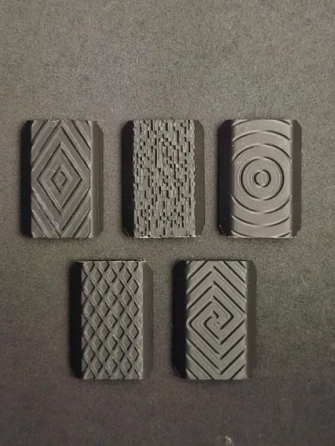 Custom Pattern Snap On M-LOK Handguard Covers — Image 3 of 6
