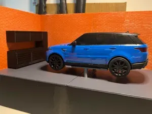 1:24 Garage Diorama Display with Cabinets