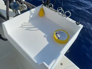 Vassoio contenitore porta esche per pesca in barca