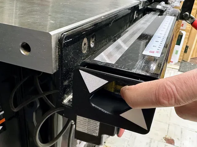 SawStop Table Saw Fence Rail Drawers — Фото 4 из 7