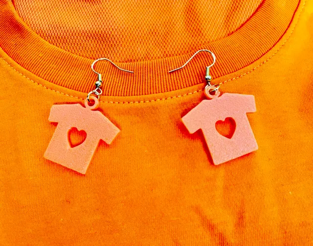 T-Shirt Earrings – Orange Shirt or Pink Shirt Day — Фото 3 из 8