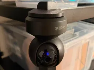 REOLINK E1 SERIES – IKEA BROR CORNER MOUNT