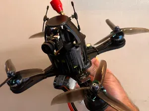 Drone FPV 5 pollici in STAMPA 3D
