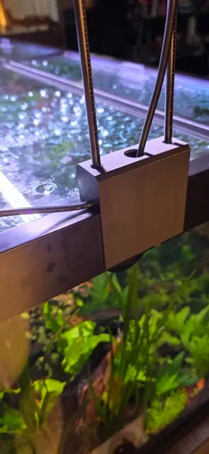 "The EdgeLift" Fluval LED Riser Stand Plant 4.0 — Image 6 of 13
