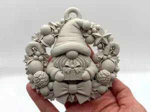 Present Gnome Wreath