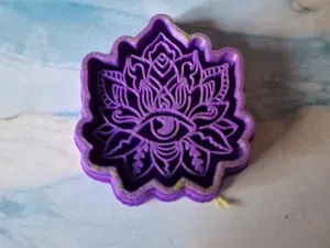 cortador de ojo con mandala flor
