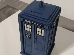 TARDIS Piggy Bank – Magnetic Doctor Who Coin Box