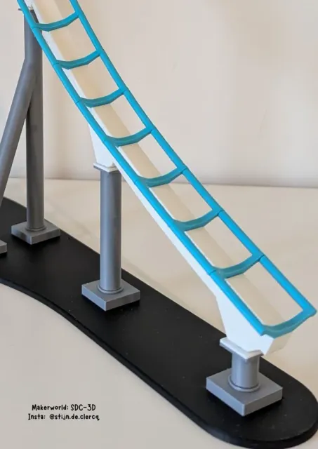 B&M rollercoaster track display scale 1:48 — Image 5 of 11