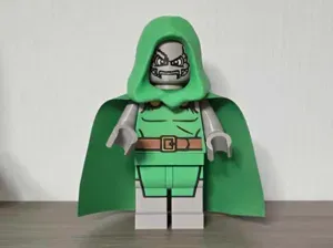 DR DOOM * 500% ~22 cm