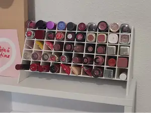 Lipstick holder