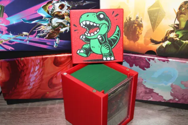 MTG EDH Commander Showcase Deck Box - Dinosaur — Image 4 of 6