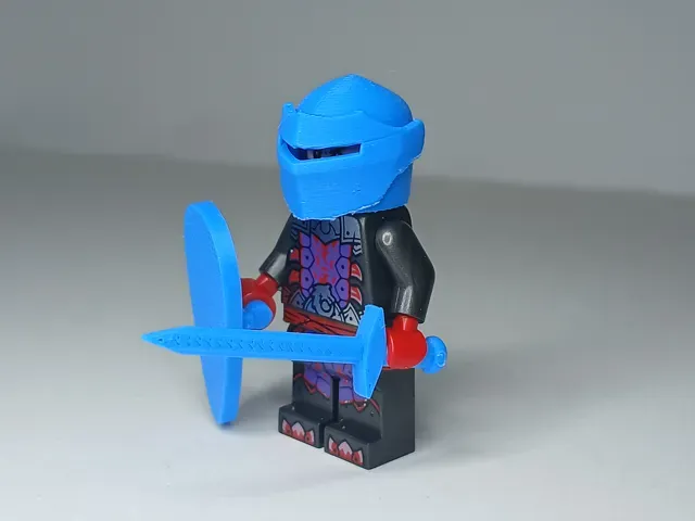 Knight Helmet Minifigure Brick — Image 3 of 3