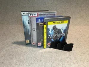 Display stand holder for 6 games