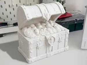 Epic Dragon’s Hoard | Detailed Treasure Chest