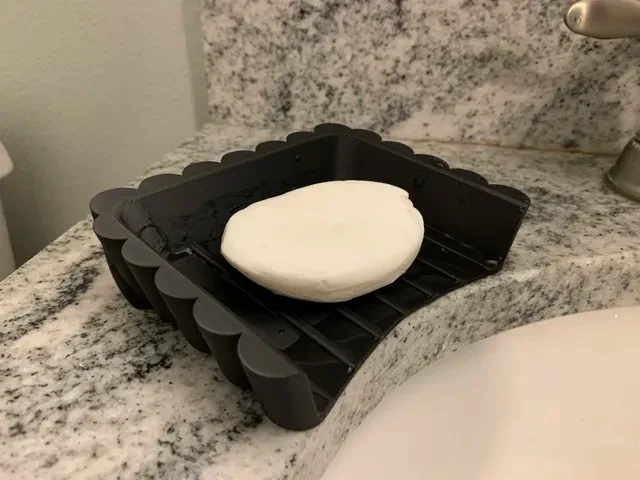 Drainage Soap Bar Holder | Raised Soap Dish — Image 9 of 9
