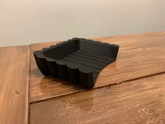 Drainage Soap Bar Holder | Raised Soap Dish — Image 2 of 9