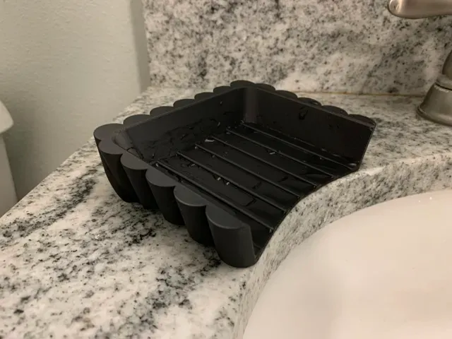 Drainage Soap Bar Holder | Raised Soap Dish — Image 8 of 9