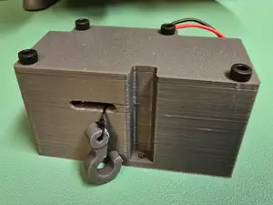 RC Winch with torque limiter