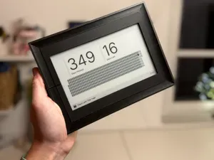 TRMNL Magnetic Frame