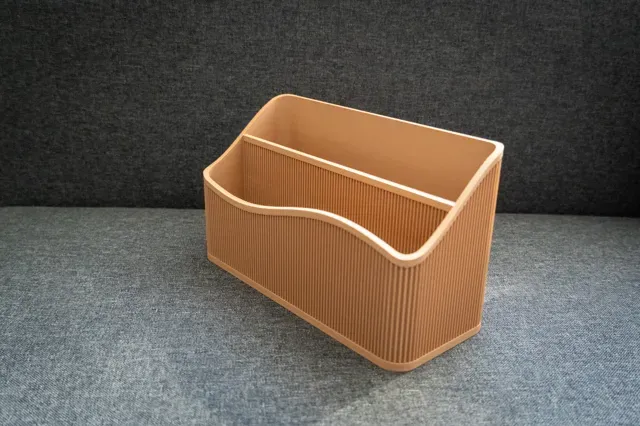 Geschwungener Briefhalter | Wavy Letter Holder — Image 4 of 8