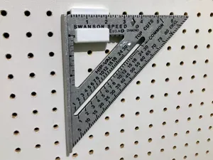 Sy's Peglock - Swanson 7 Inch Speed Square
