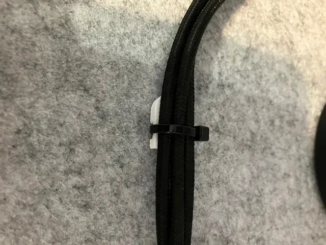 Customizable Simple Cable Zip Tie Mount — Фото 5 из 9