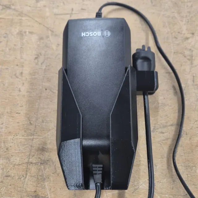 Bosch eBike Charger Wall Mount – BPC3400 Holder — Image 7 of 7