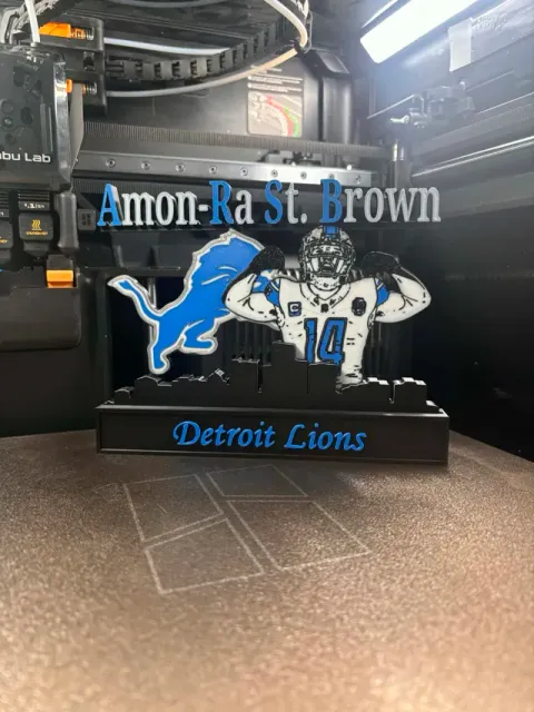 NFL - Detroit Lions Amon-Ra St. Brown display — Фото 3 из 4