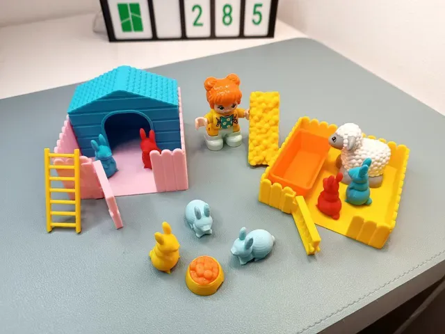 Cute Farm Play Set for Children — Image 4 of 7
