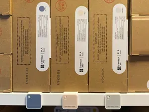 Filament Color Swatch Shelf Clip