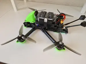 iFlight_Nazgul_DC5_Eco_Battery_Holder + XT60 Mount
