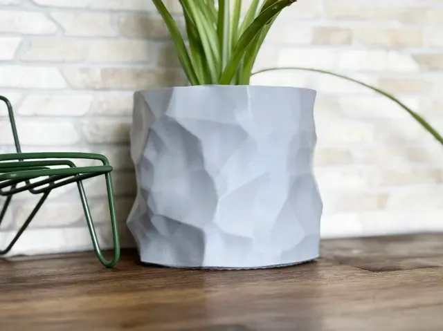 Stone Plant pot Planter - Vase mode — Image 5 of 6