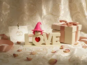 Cute LOVE Desk Sign with Character