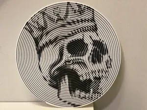 Skull Crown Halftone Circle Art by Ikonic3D