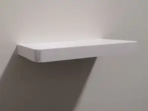 Wandboard / Wall Shelf – Hidden Brackets