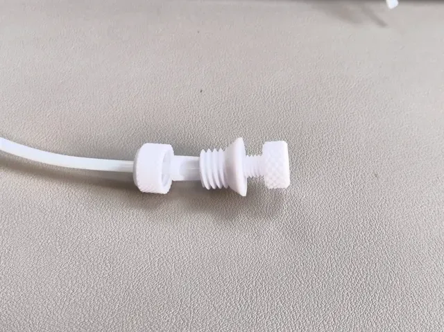 Dry box inlet M8