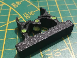 Clip porta oggetti  10 mm con chiusura magnetica 