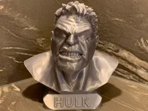 Hulk Bust Büste