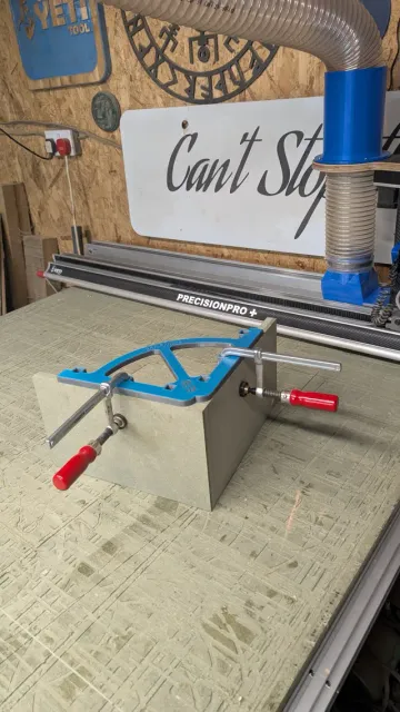 Cabinet and panel square for use with rail clamps — Фото 4 из 8