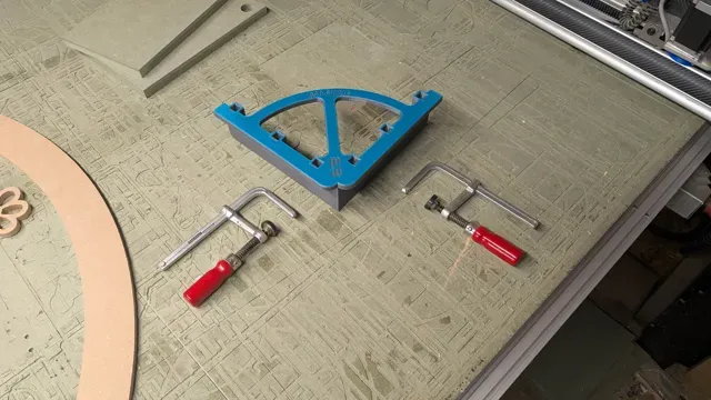 Cabinet and panel square for use with rail clamps — Фото 6 из 8