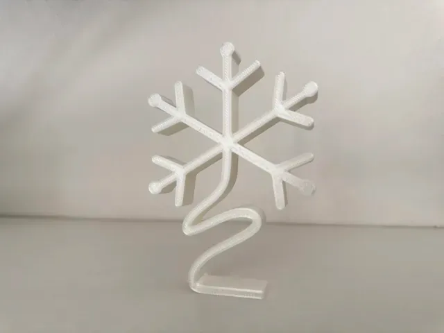 Minimalistischer Schneeflocken Aufsteller — Фото 3 из 9