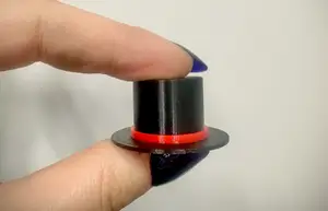 Tiny Top Hat for Broken Prints