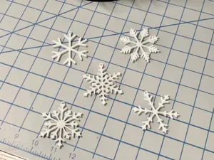 5 Snowflake Ornaments - Set 03
