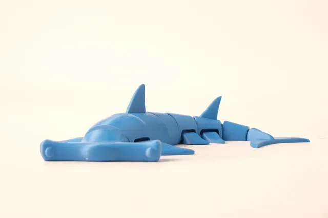 Articulated Hammerhead Shark Toy - Fun Gift Ideas — Image 2 of 2