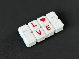 LOVE Endless Flip Cube – Heart Fidget Toy