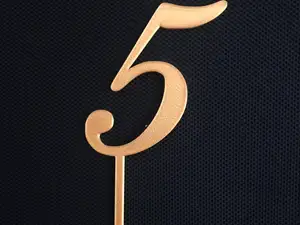 CAKE TOPPER Nr.5