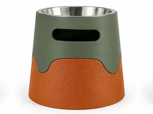 Wavy Elevated pet bowl riser 