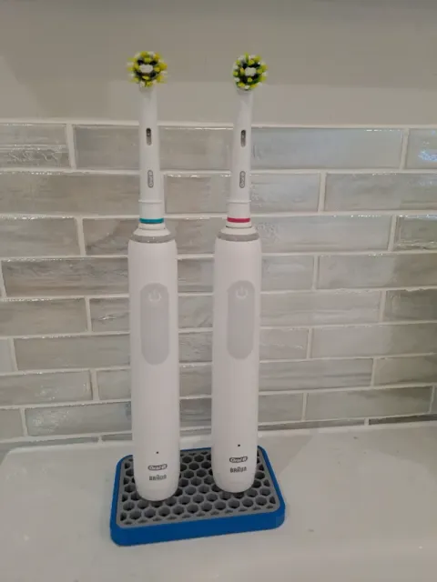 Dual Oral B Electric Toothbrush Holder / Stand — Image 2 of 2