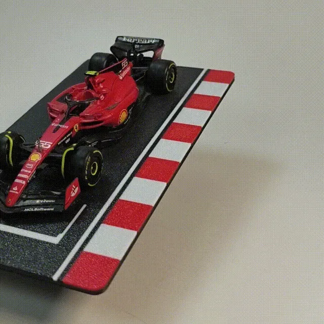F1 1:43 Display Stand — Фото 4 из 8